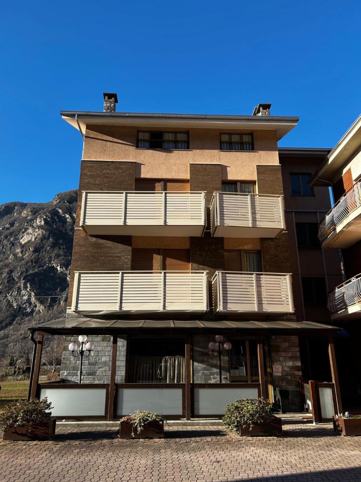 Albergo Carla Pont-Saint-Martin Exterior photo